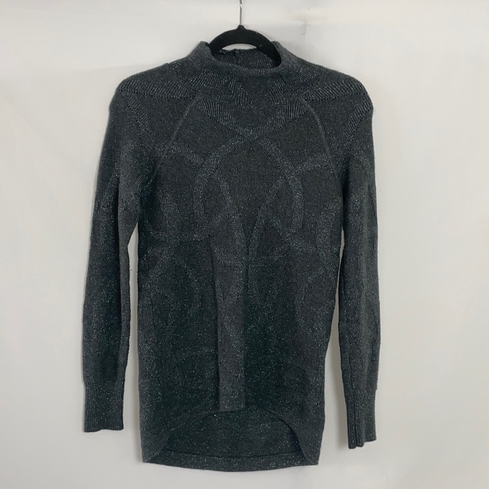 Simply Vera Wang Women’s Gray Mock Turtleneck